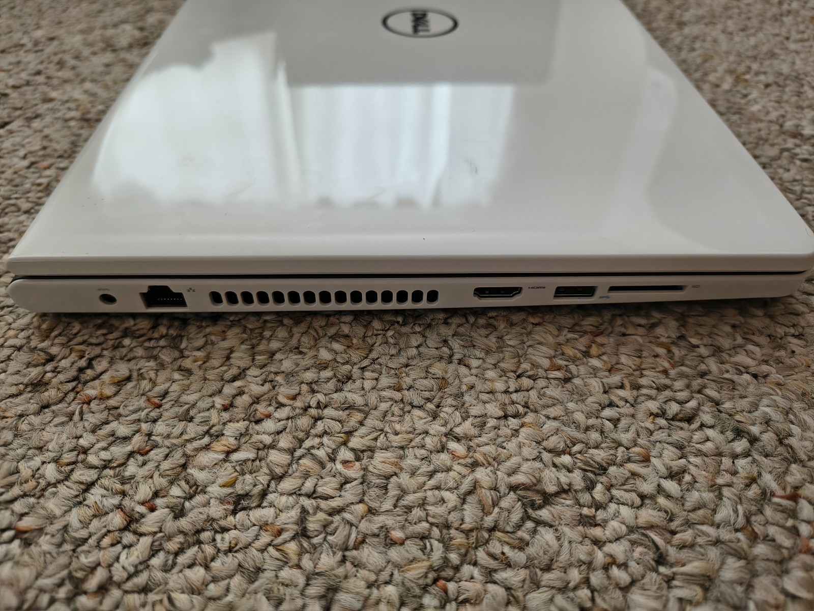 Dell Inspiron 15 5555 Laptop 2TB Hard Drive 12GB Ram AMD A8-7410 Ubuntu OS