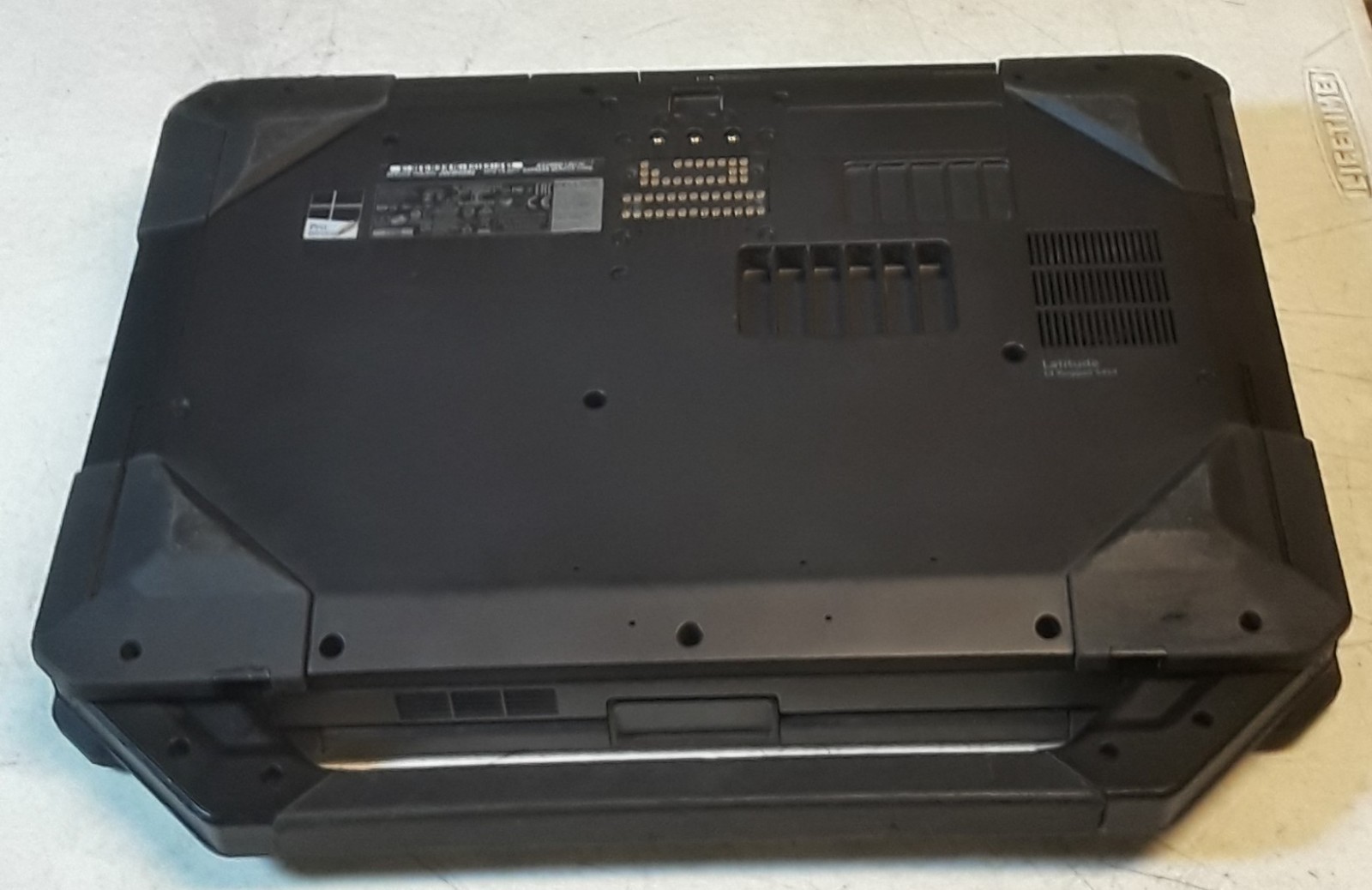 Dell Latitude 5414 14″ Rugged Intel 6th Gen TOUCHSCREEN 500Gb SSD 16gb RAM Win11