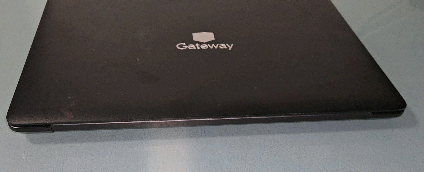 Gateway GWTN141-10BK 14.1″ FHD i5-1135G7 2.4GHz 16GB RAM + 512gb ssd! READ!