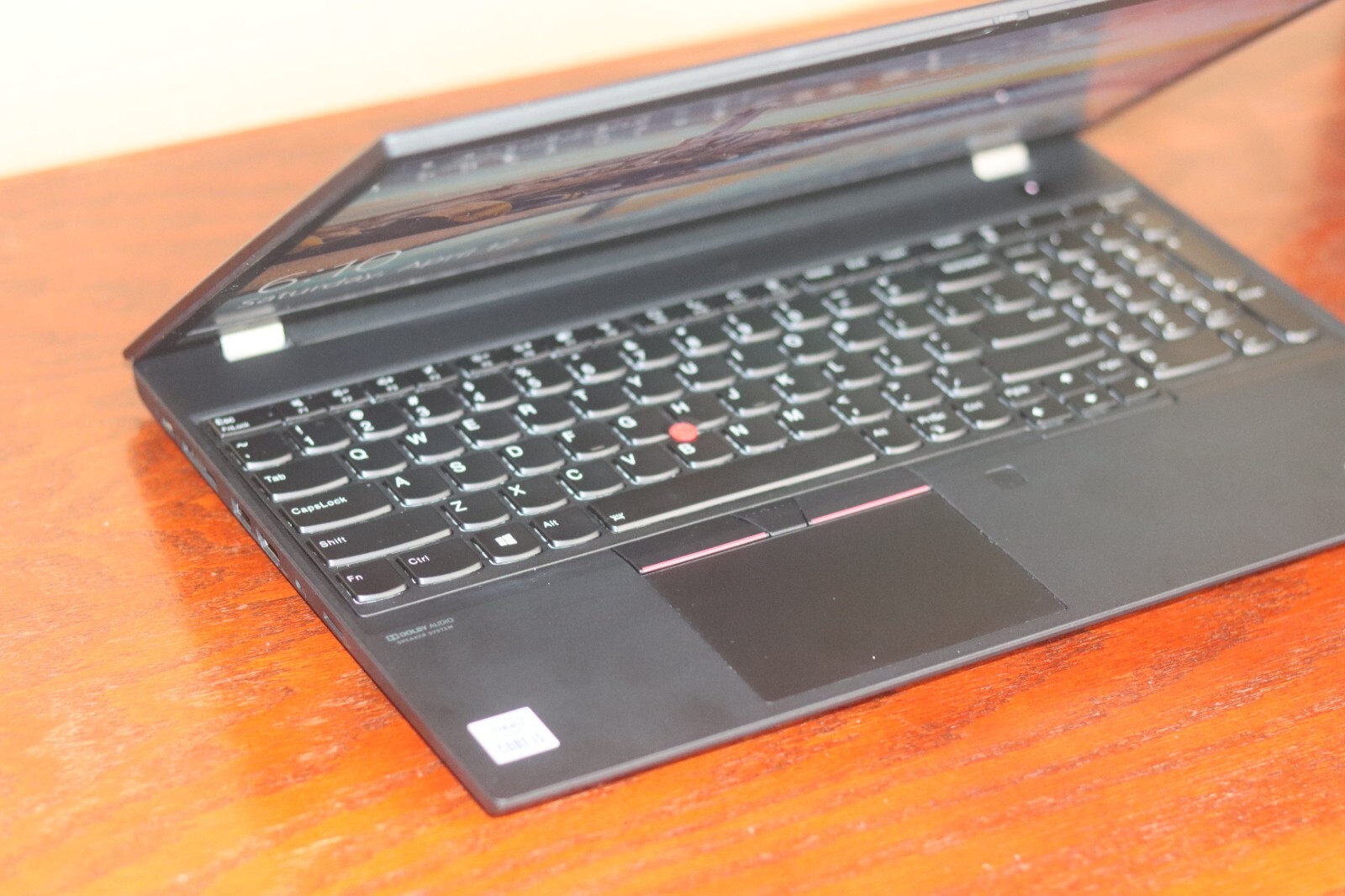 Lenovo ThinkPad T15 Gen 1 1.6 GHz i5-10210U 16GB Ram 256GB SSD – Very Good
