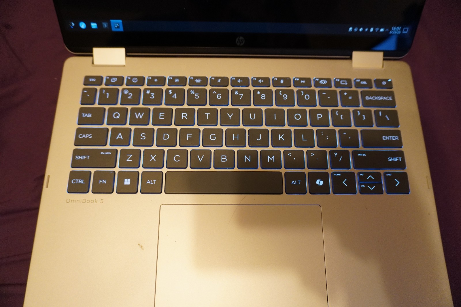 HP OmniBook 5 Flip TOUCHSCREEN 14-FP0013DX 14″2K INTEL CORE 5 120U 8GB 512GB SSD