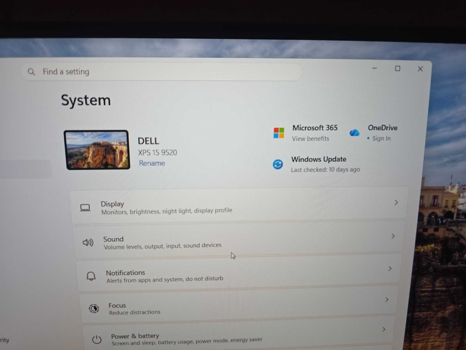Dell XPS 15 9520 **READ Description**