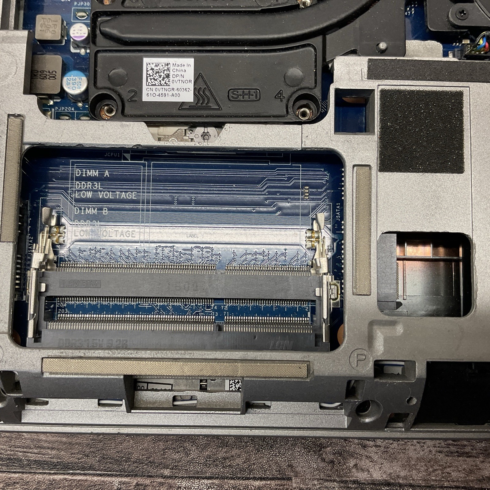 Dell Latitude E6440 / No CPU / No RAM / Laptop Notebook PC / B9N