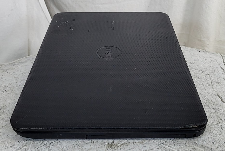 DELL Inspiron 15-3531 P28F Laptop PENTIUM N3530 4GB 500GB SEE NOTES