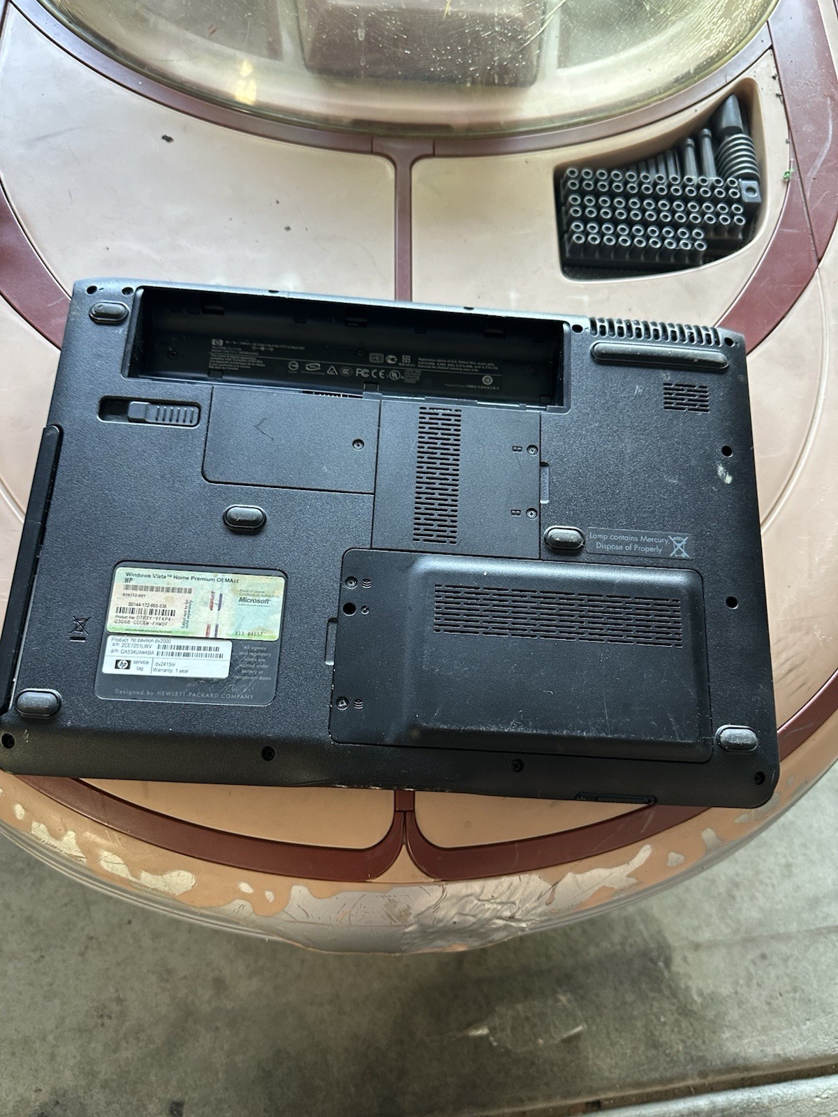 HP Pavillion DV2000 Laptop For Parts or Repair