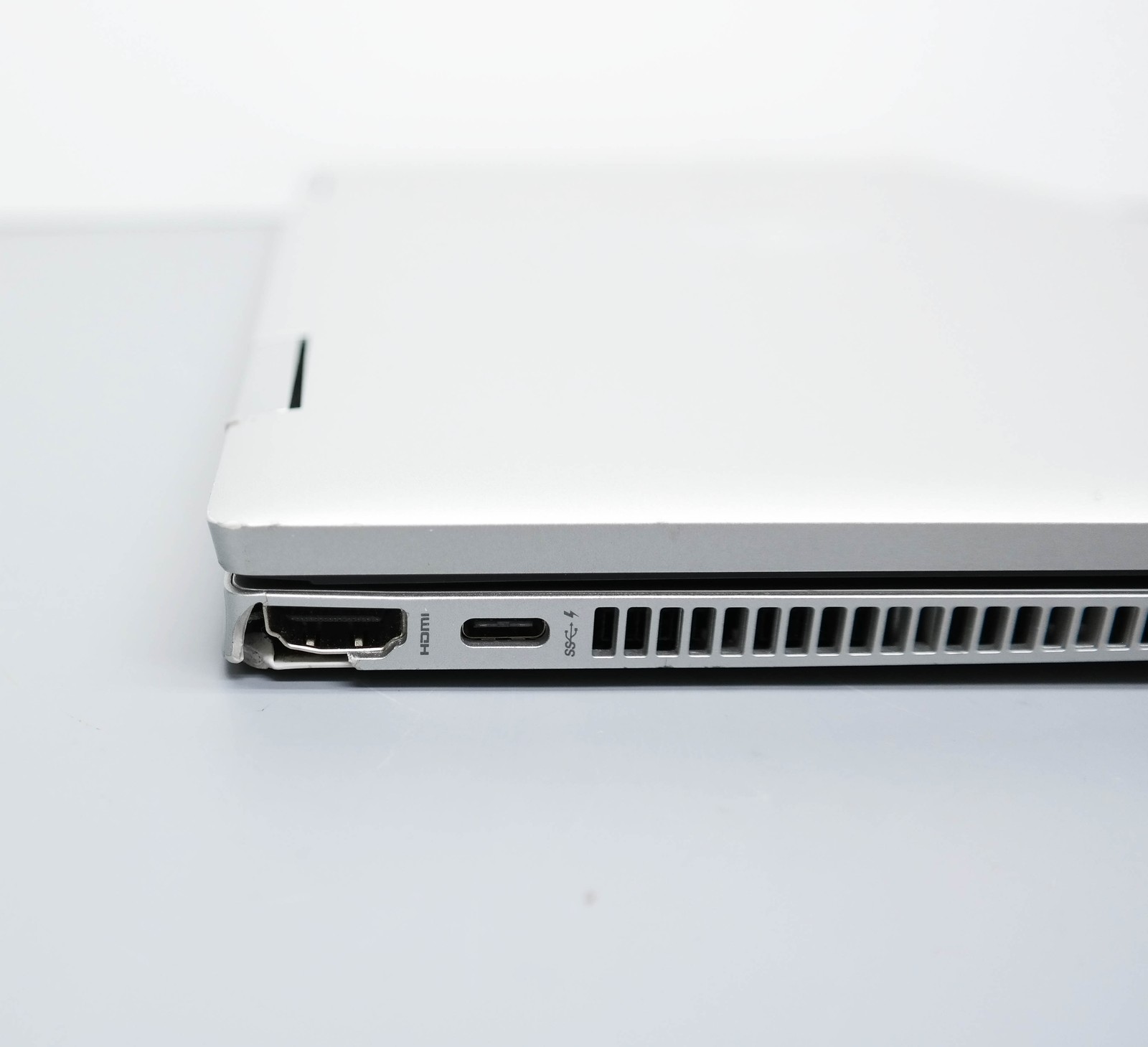 HP Pavilion 15-EG2079NR 15.6″ Core i5-1235U 8GB 256GB SSD ISSUE
