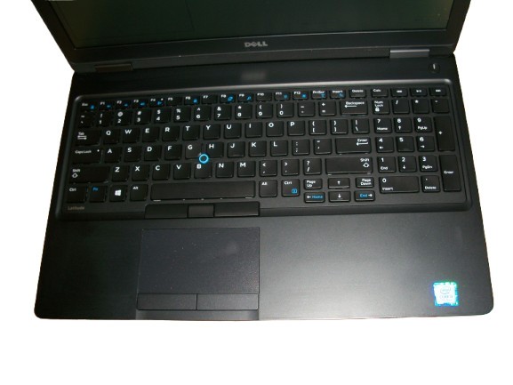 Dell Latitude 5580 Laptop Intel Core i3-7300U 2.6GHz 8GB RAM 128GB SSD WIN 10