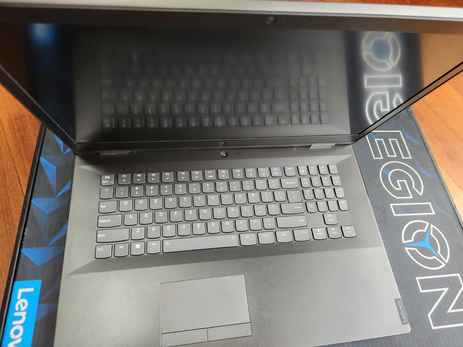 Lenovo Legion Y740-17IRHg 17.3” (Core i7 9750H, RTX 2070)