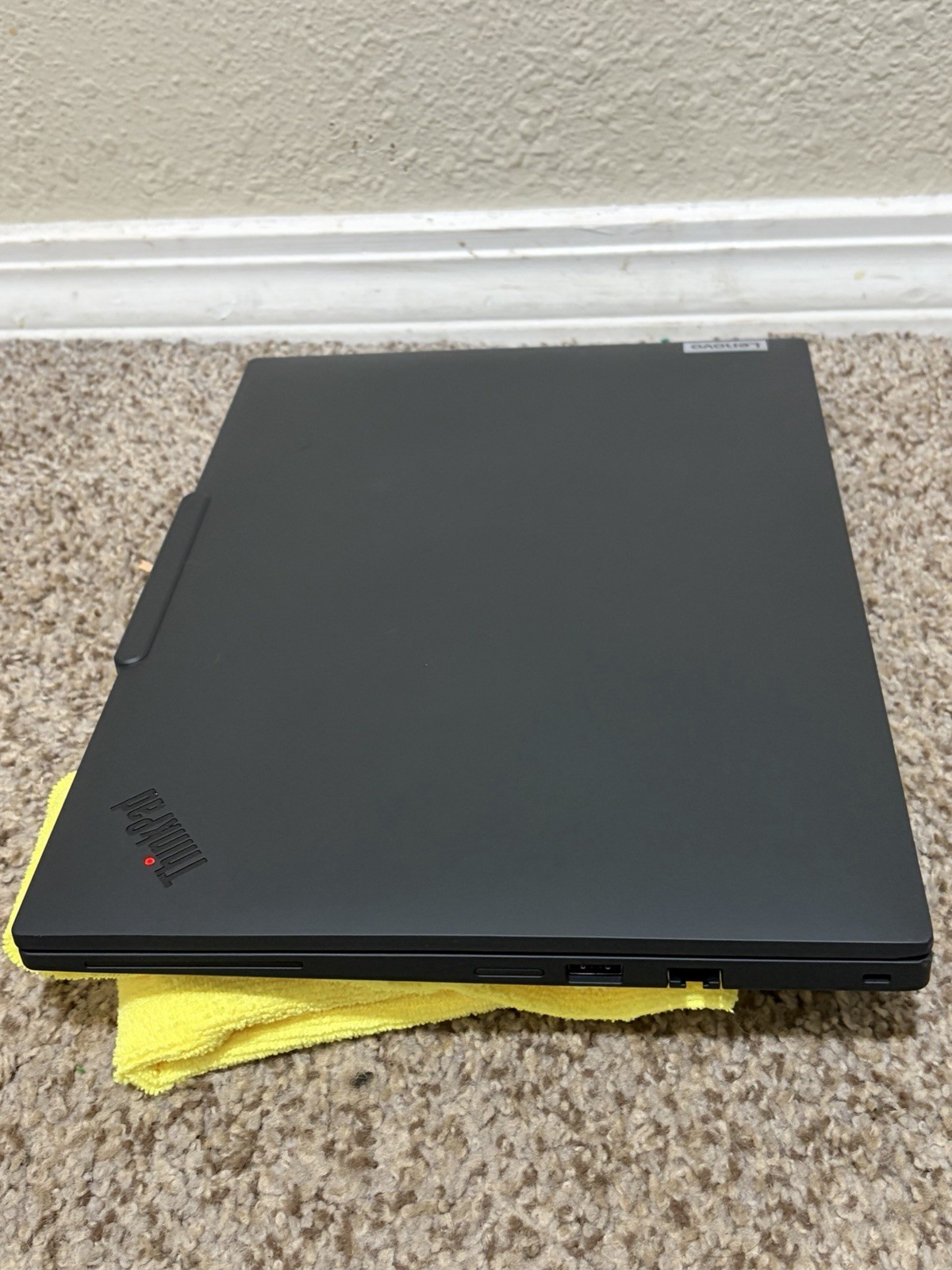 Lenovo ThinkPad T14 Gen 6 FHD+ 2.2 GHz Ultra 7 258V 32GB 1TB SSD Touchscreen