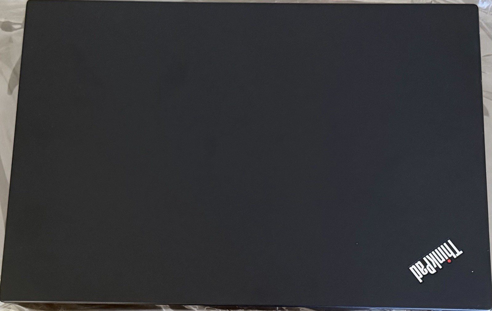 Lenovo ThinkPad T495s