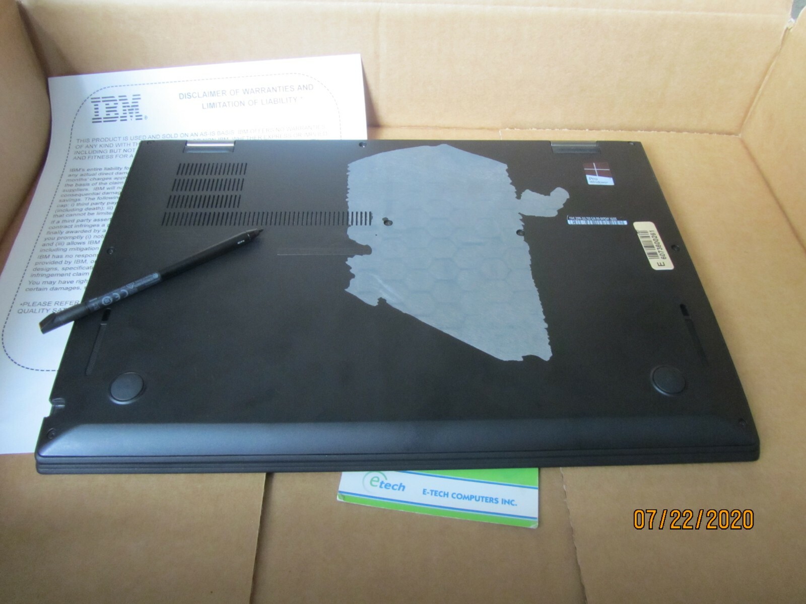 ThinkPad X1 Yoga i5-6300U 8GB RAM 256GB SSD, 14″ WQHD 2560×1440 Touch Screen pic