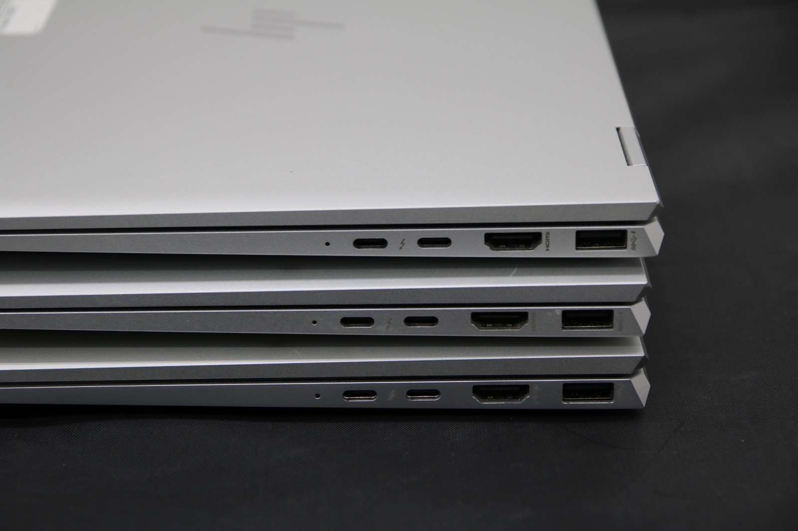 HP EliteBook x360 1040 G8 – i5-1145G7 – 16GB, 256GB, Windows 11 – Lot of 3 +ADP