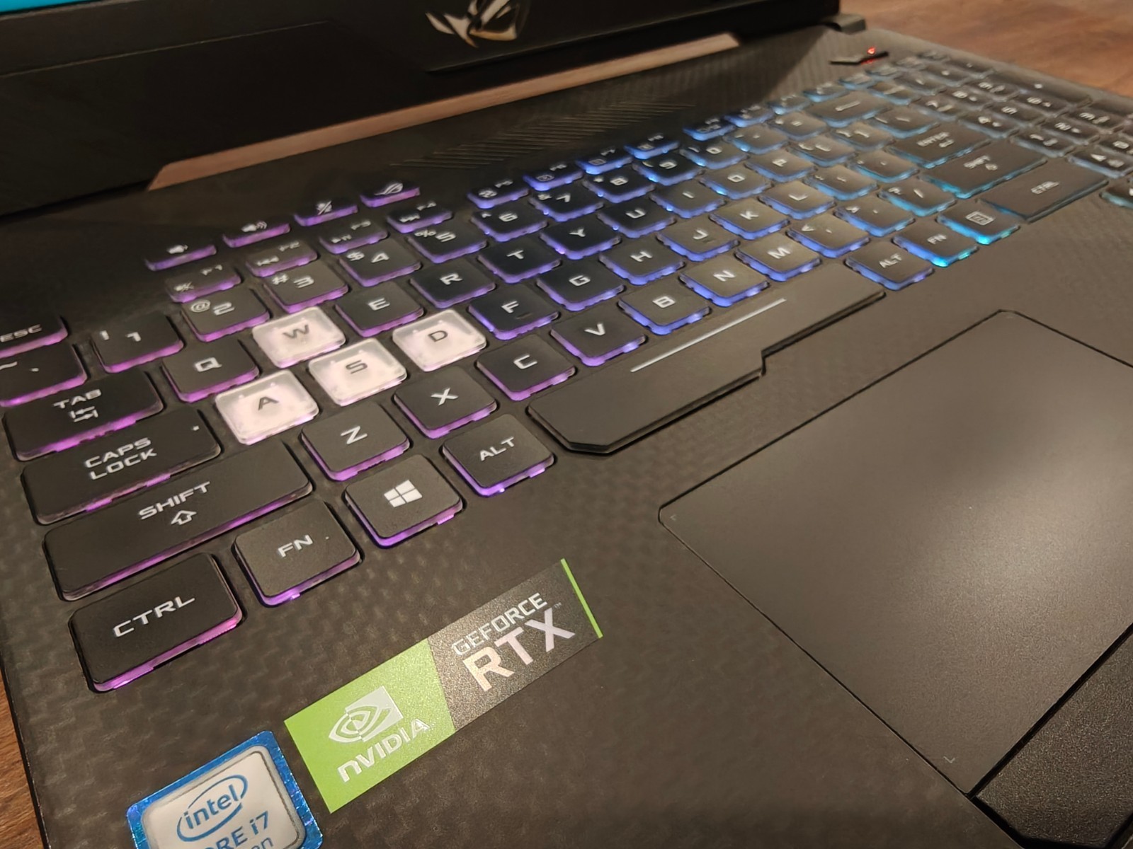 Asus ROG Strix SCAR II Gaming Laptop RTX 2070 32GB RAM 4TB NVMe SSD 15.6″ Win 11