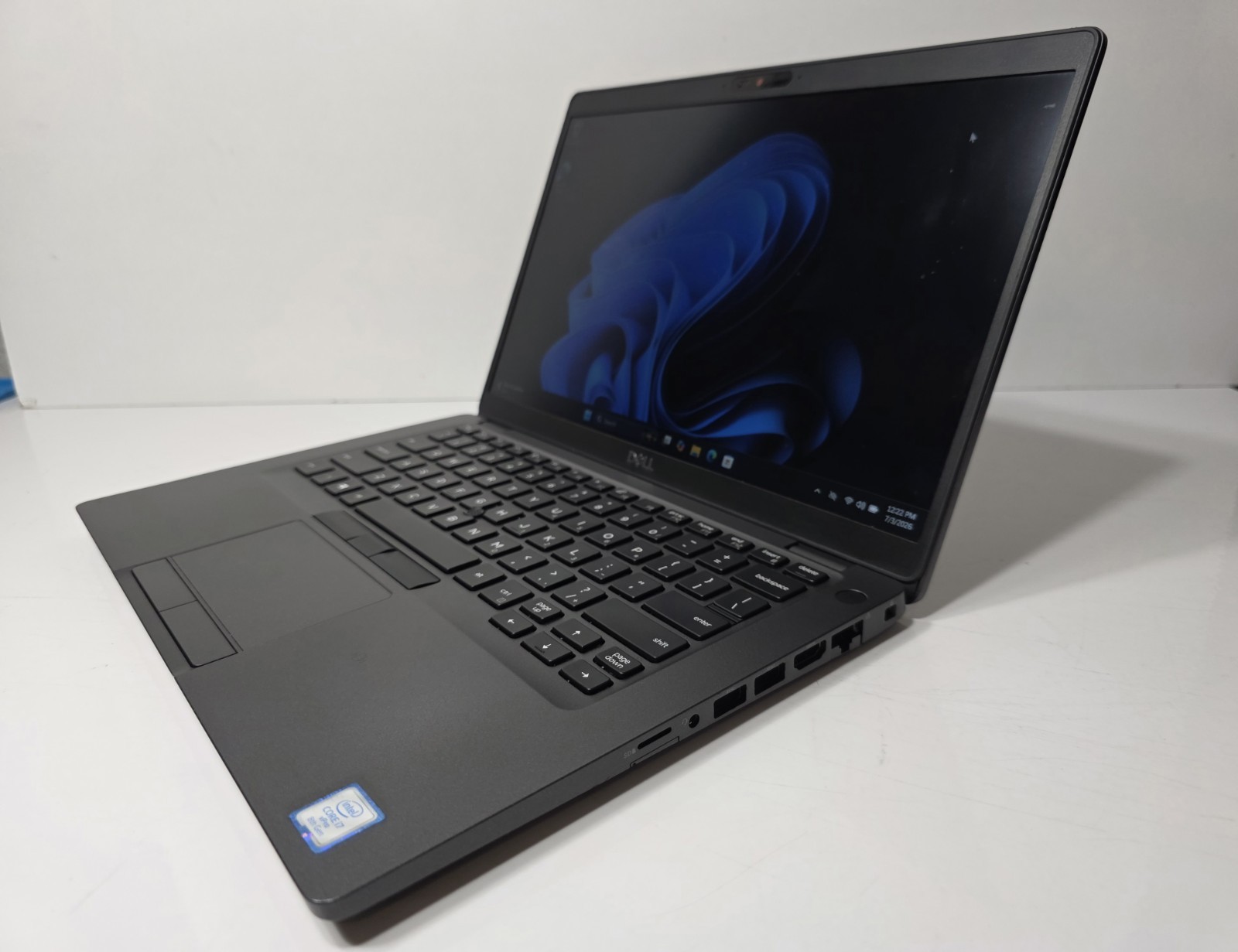 Dell Latitude 5400 Laptop Intel Core i7 32GB RAM 512GB Windows 11 Pro w/Charger