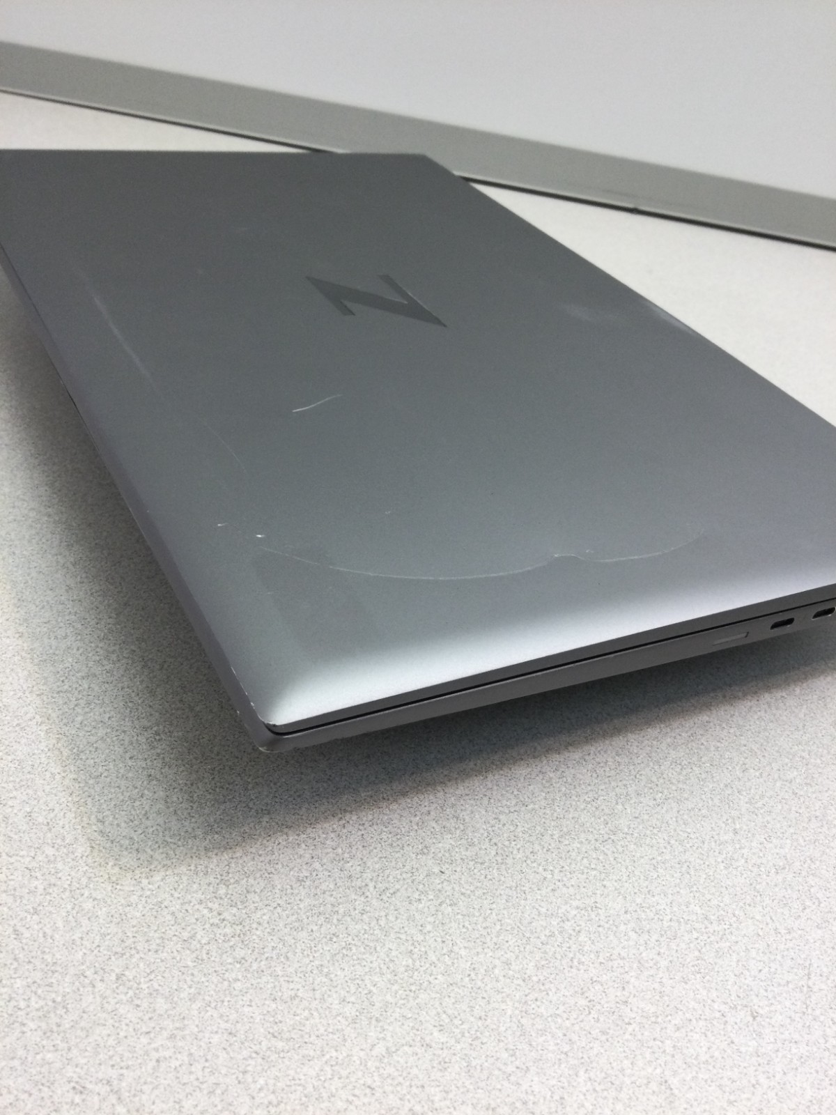 HP Zbook Firefly 14 G8/ Core i5-1145G7/ 2.60GHz /8GB RAM/ NO SSD***No OS