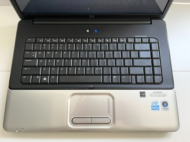 HP Laptop: G50 NOTEBOOK PC: Intel Pentium: 2 GHZ : 2.00 GB Ram :w/Power cords