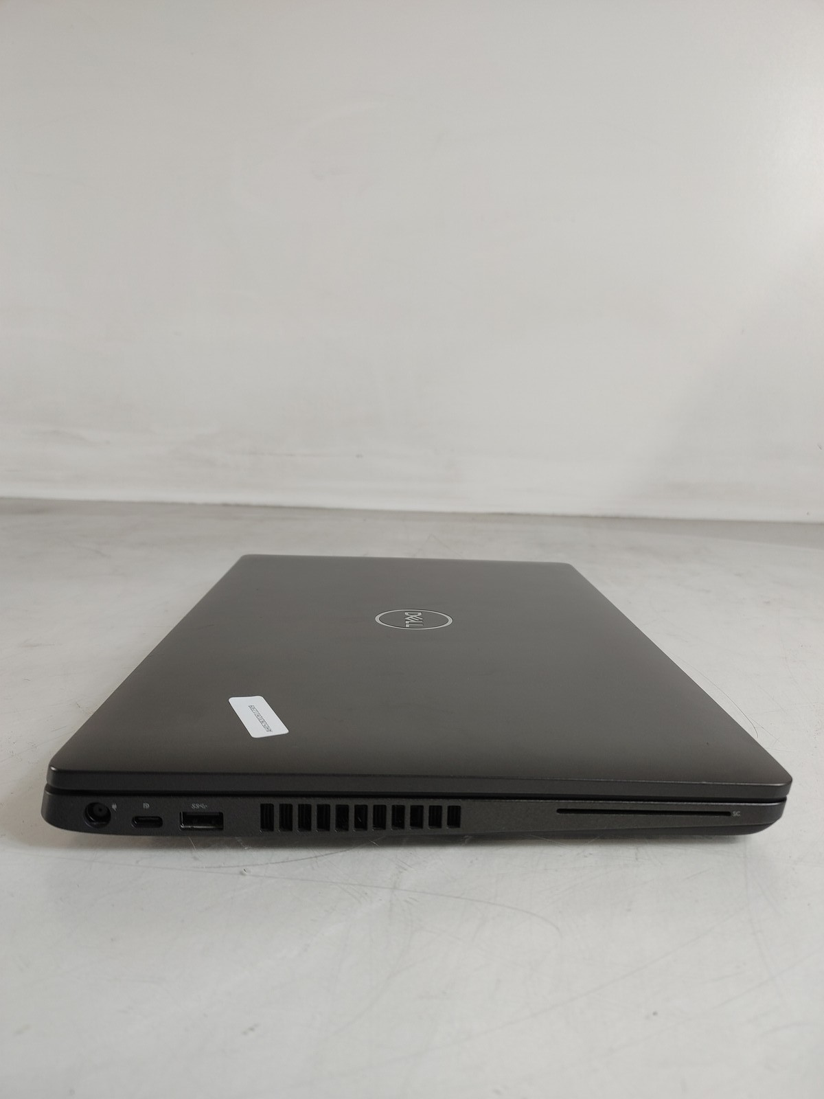 Dell Latitude 5500 Core i7-8665U 1.90 GHz 16 GB DDR4 No HDD