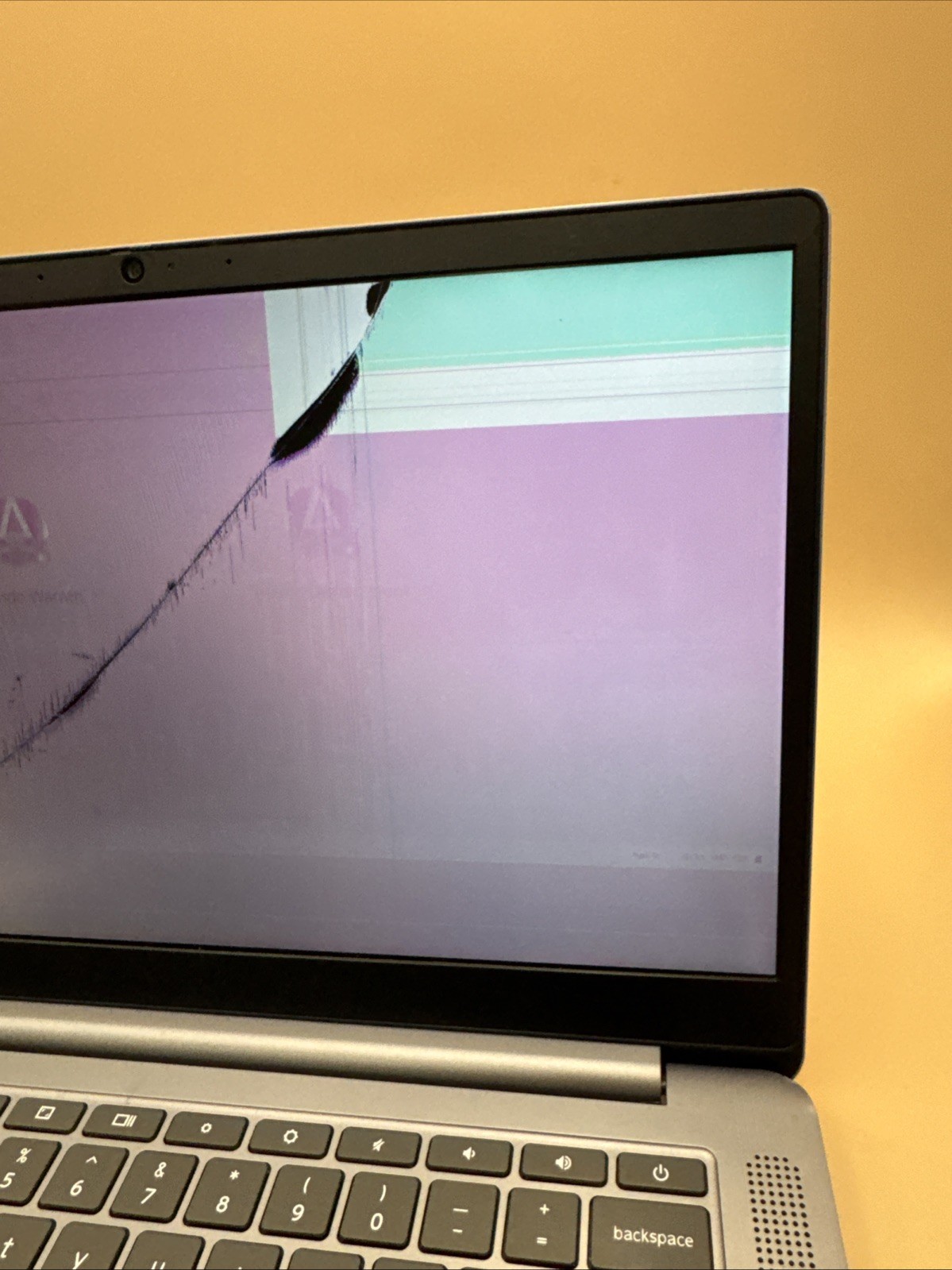 Lenovo IdeaPad 3 Chrome 14M836 14″ 64GB eMMC, MediaTek MT8183 *Issue*