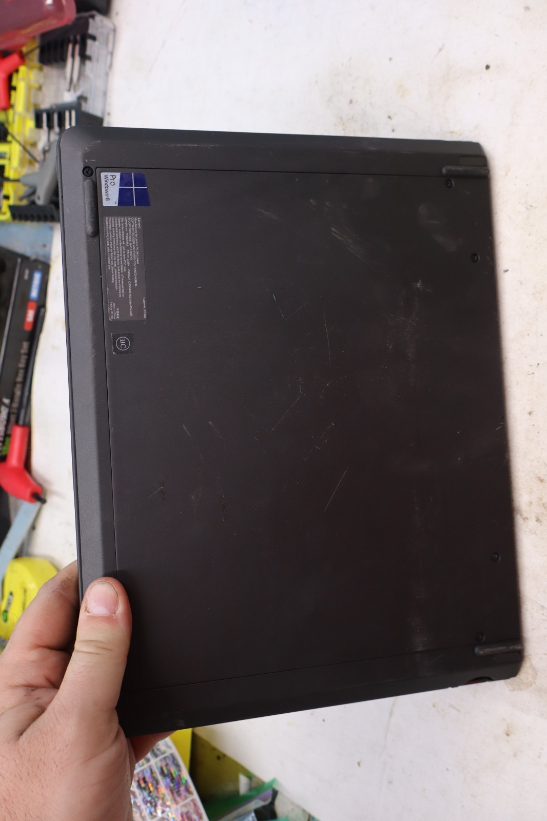 Lenovo ThinkPad windows 8, 2013, unknown specs. for parts. no returns.