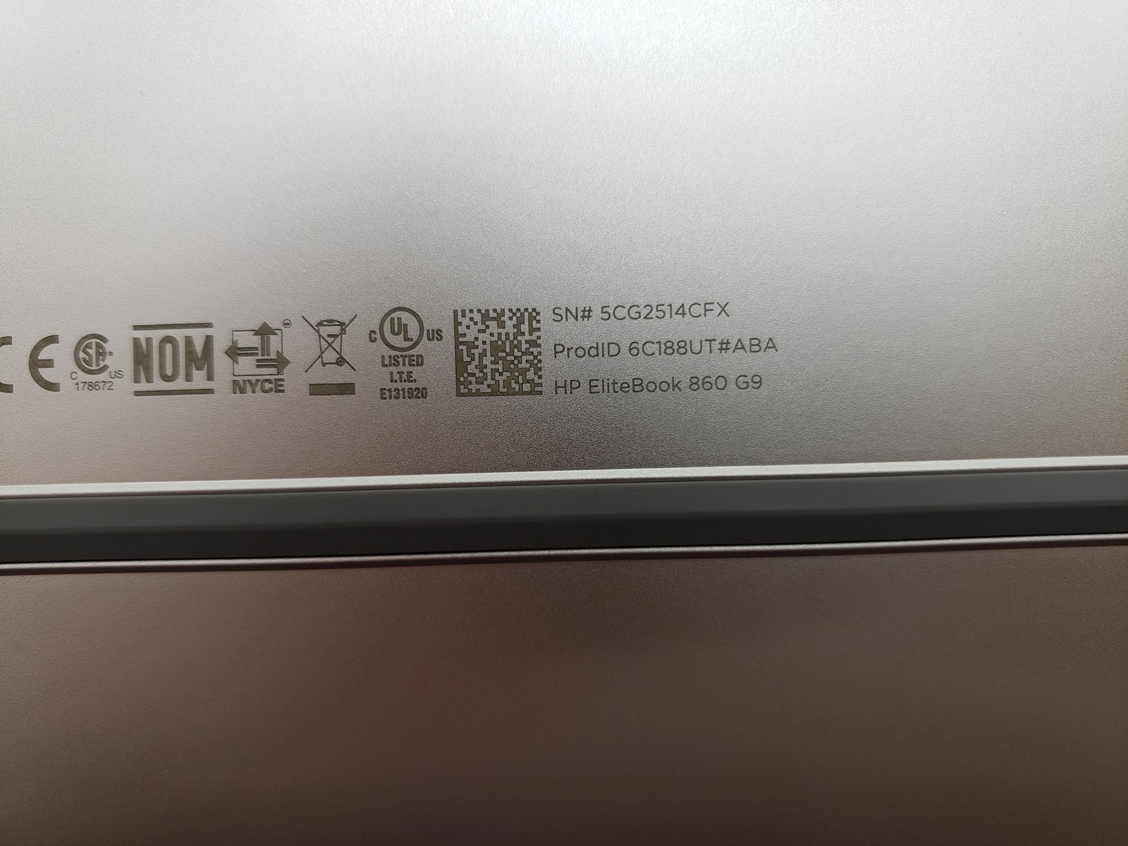 HP EliteBook 860 G9 16″ Intel i5-1235U 16GB RAM 512GB SSD Win 11 Pro Laptop PC.