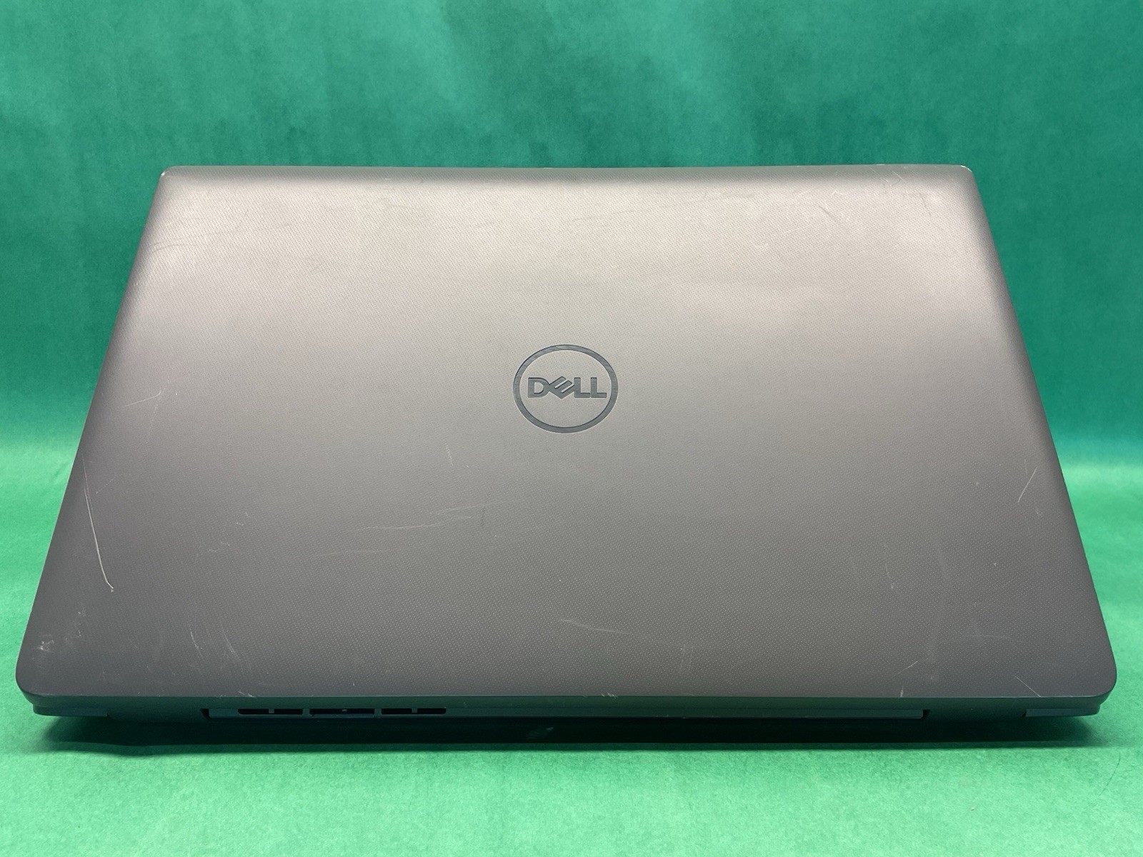DELL Latitude 3540 15.6 HD – Powers On – NO HARD DRIVE- Untested