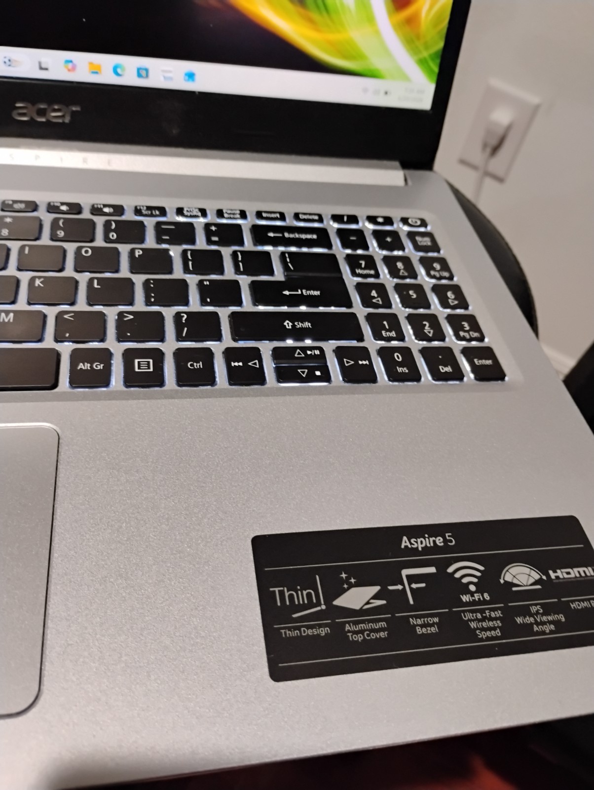 Acer Aspire 5 15.6″ (1TB SSD, AMD Ryzen 5 5500U, 2.10 GHz, 20GB) Laptop – Pure