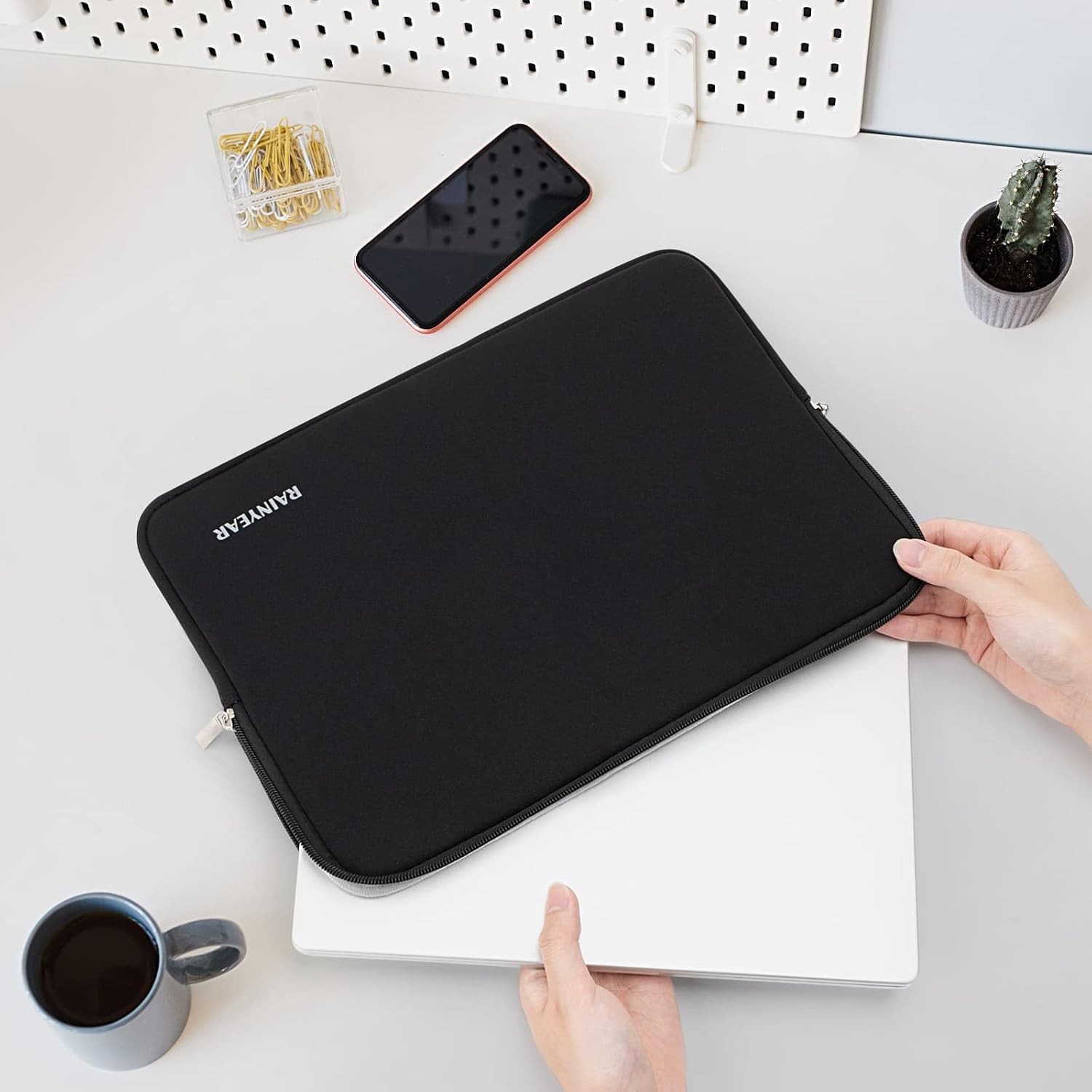16 Inch Black Laptop Sleeve Case Compatible with MacBook Pro/Max M1 M2 M3 M4 M5
