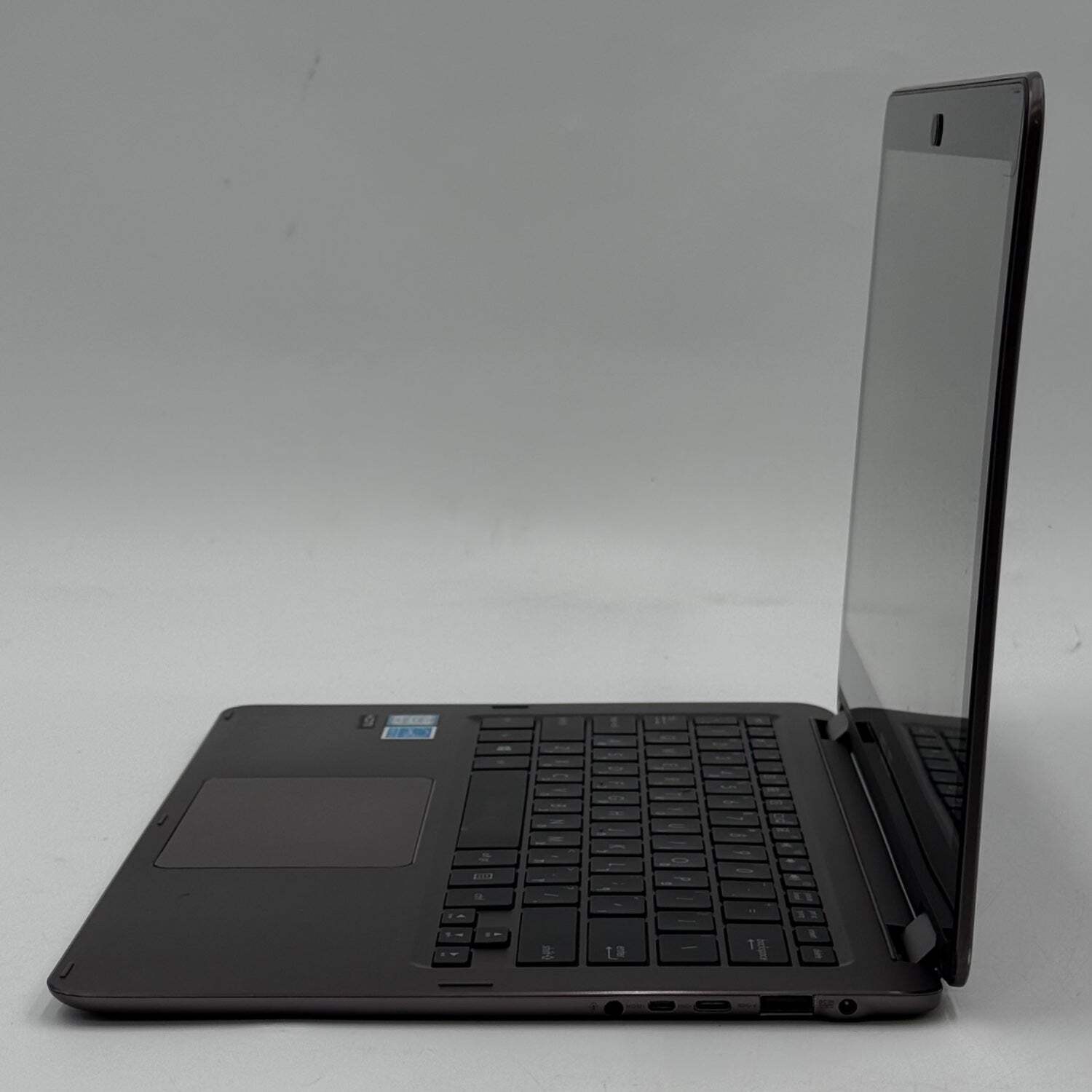 Asus Zenbook Flip UX360CA 13.3″ m3-6Y30 1.5GHz 8GB RAM 128GB SSD