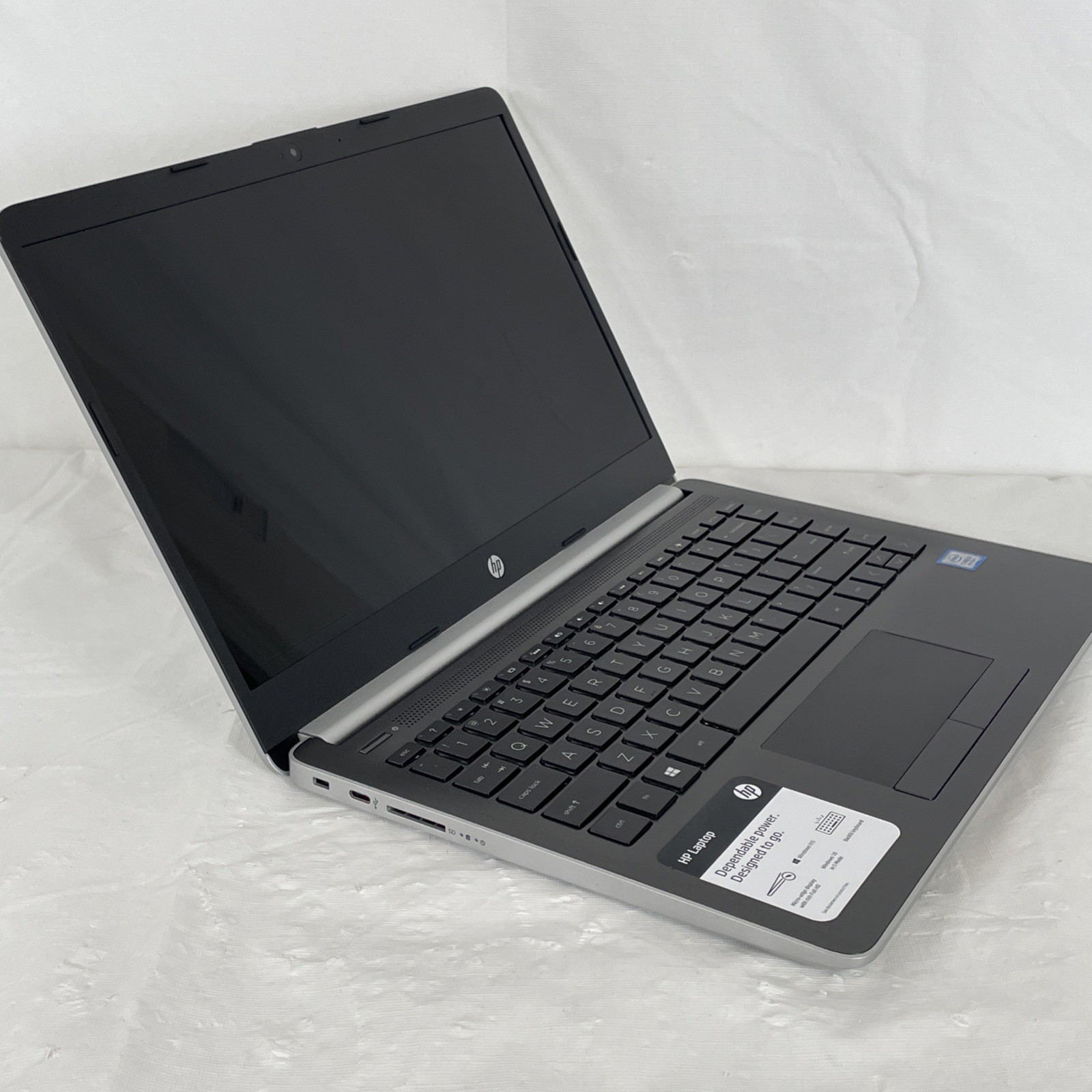 HP 14-df0023cl 14″Laptop | i3-8130U 2.2GHz | 8GB RAM, 128GB SSD M2 | WINDOWS 11