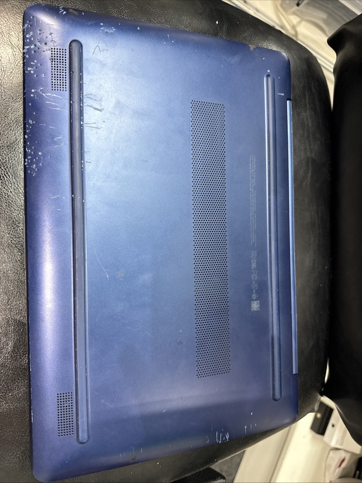 HP 14-ds0010nr 14″ HD WLED Laptop AMD A4-9120e 1.5 GHz 4GB DDR4 32GB eMMC W10