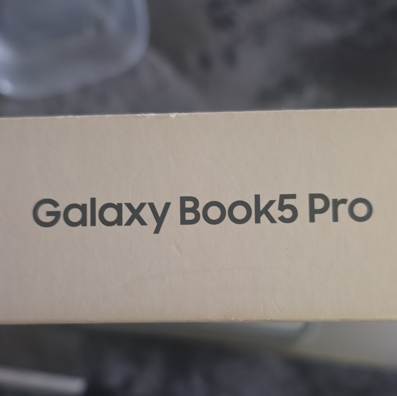 Samsung Galaxy Book 5 Pro 14″ AMOLED Touchscreen Core Ultra 7 258V 32GB 1TB SSD