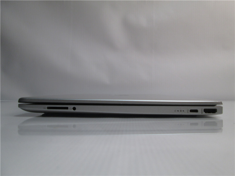 HP Envy x360 Laptop i7-1065G7 8GB No SSD No OS