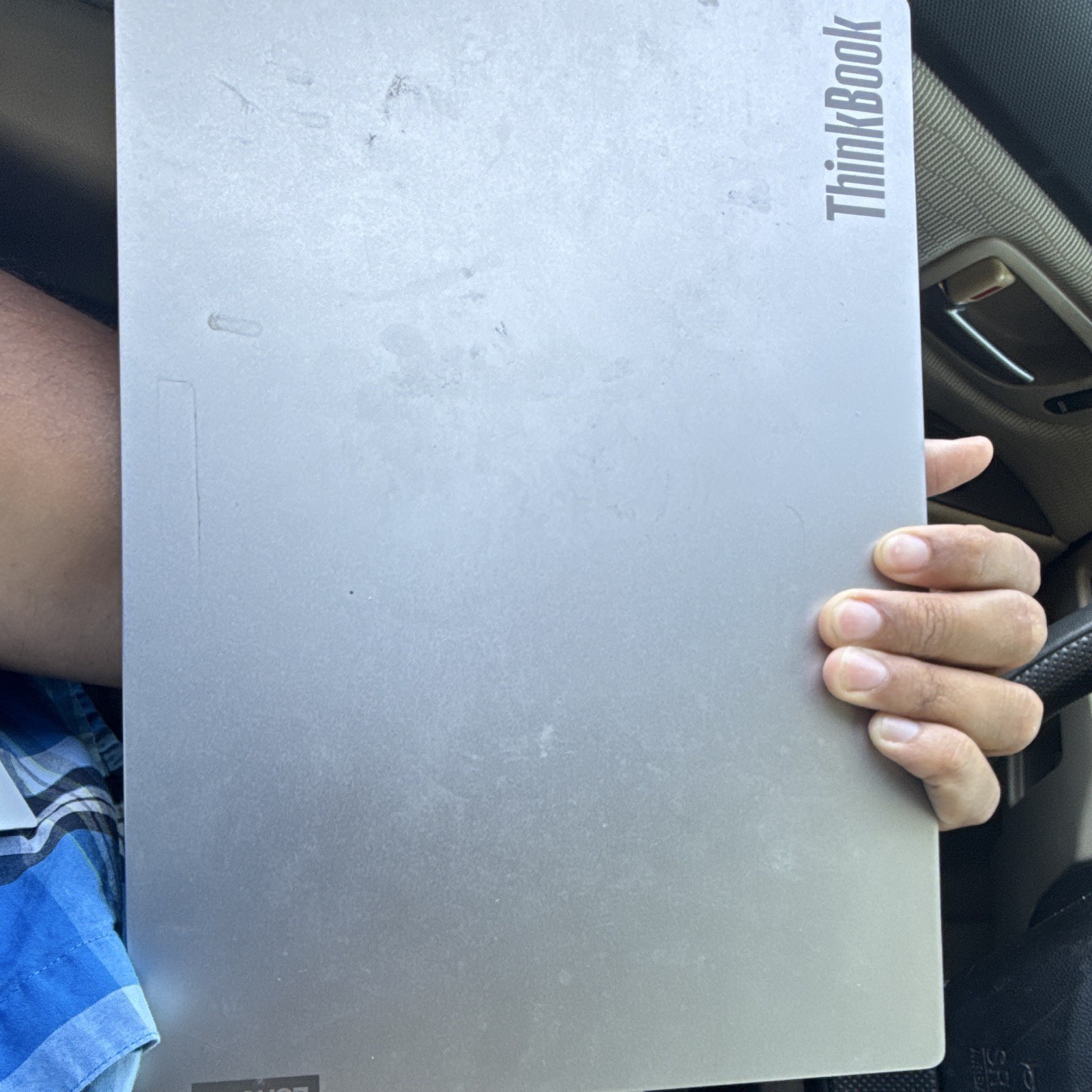 Lenovo ThinkBook 14-IIL i7 8GB 256GB SSD 14″ Win10 Pro Iris Plus Silver