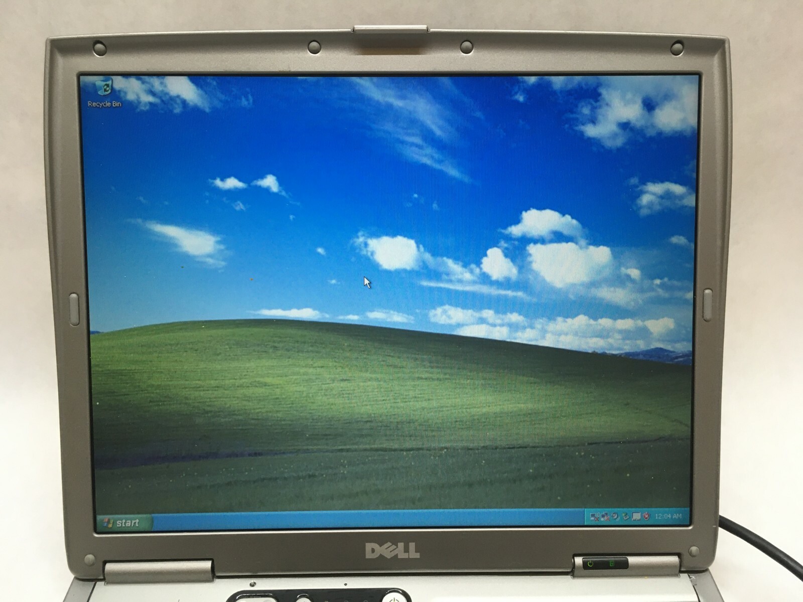 Dell Latitude D600 Pentium M 1.40GHz 1GB RAM 30GB HDD Windows XP Parallel Port