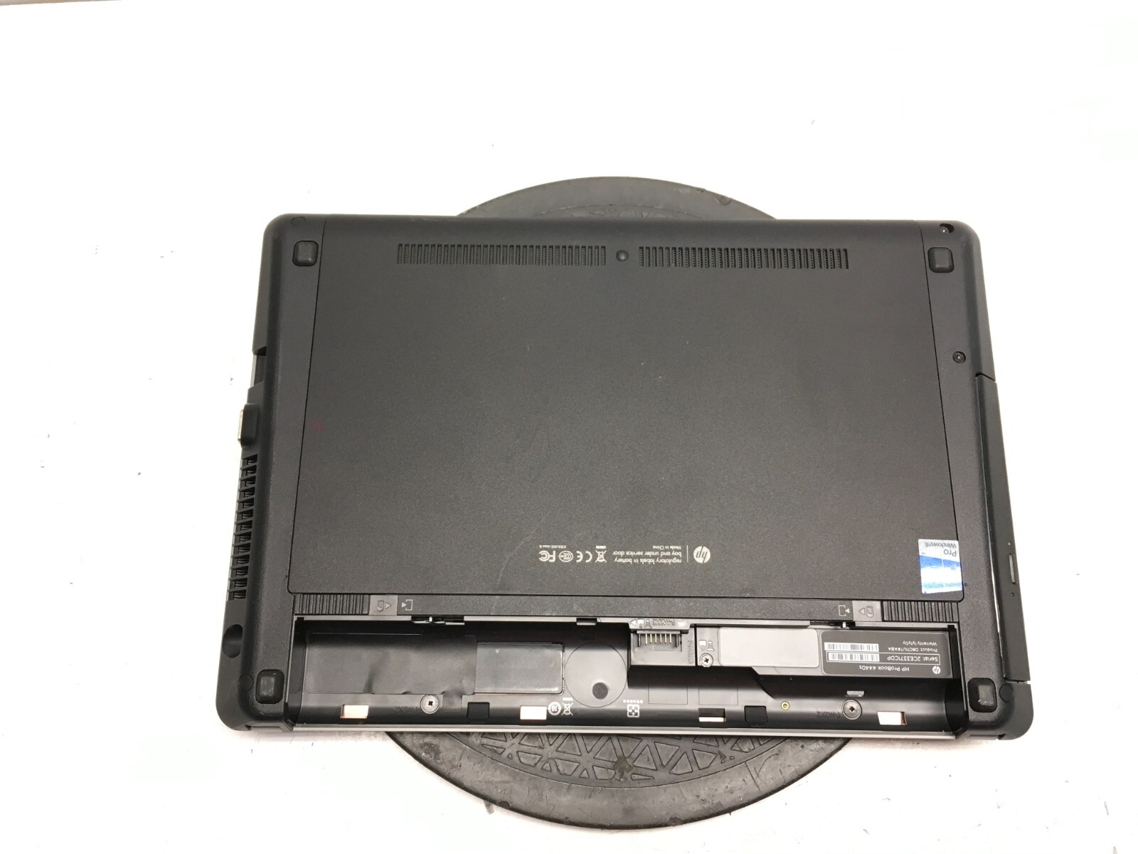 HP ProBook 4440S Intel i5-3230M 2.6GHz 4 GB NO HDD No Batt