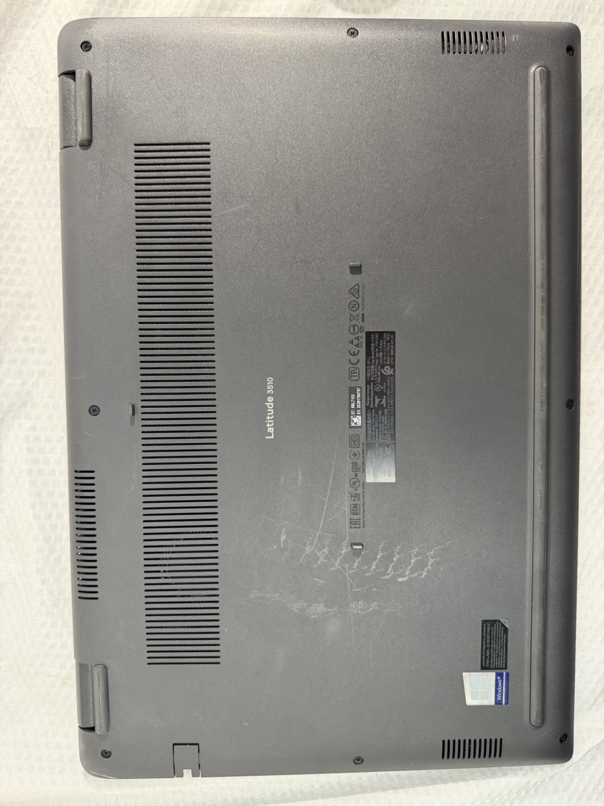 Dell Latitude 3510 15.6” FHD Laptop i5-10210U 16GB RAM 256GB SSD Win 11 Pro