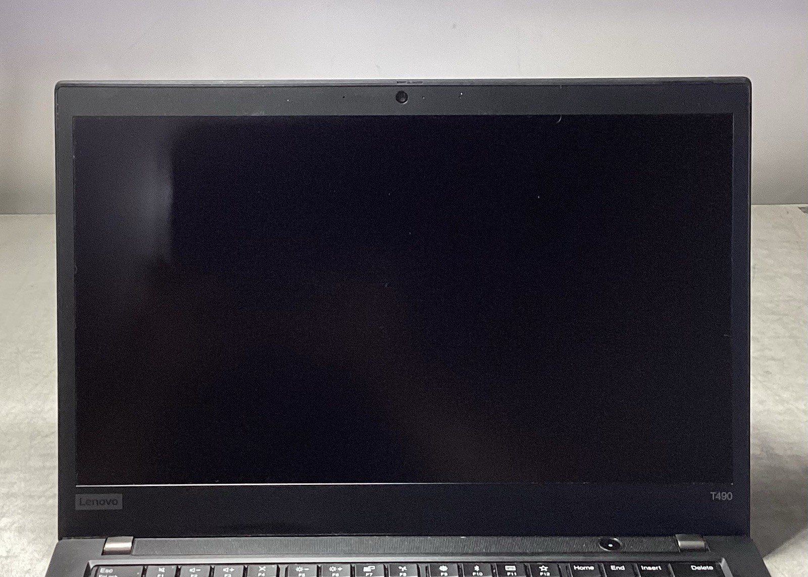 THINKPAD LENOVO T490 INTEL CORE i7 8th GEN *AS IS/FOR PARTS*