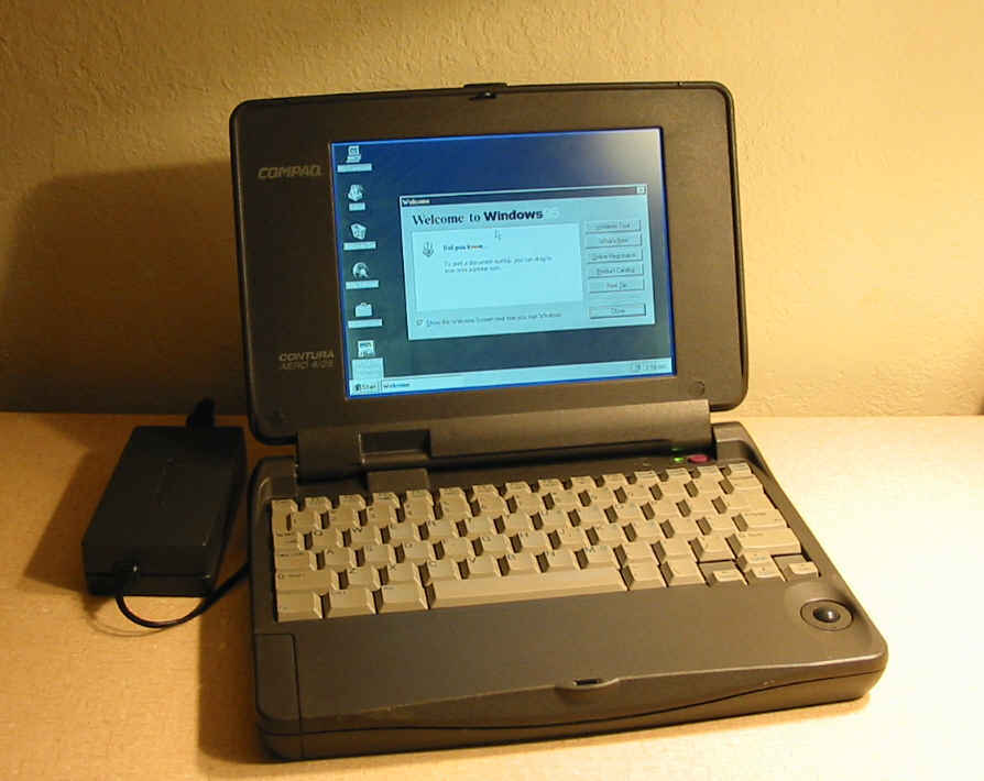 Vintage Compaq Contura Aero 4/33c Color Mini Notebook Computer Windows 3.1