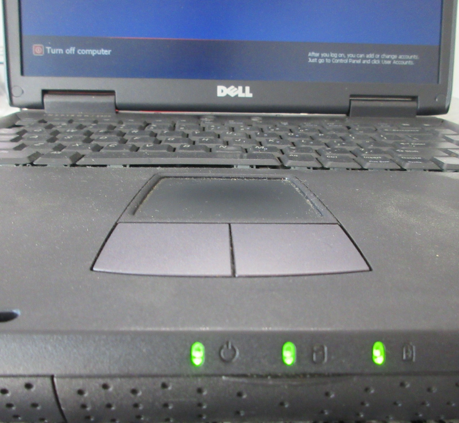 Dell Inspiron 2600 Pentium III-M 256MB RAM 40GB HDD WIN XP Light Testing READ