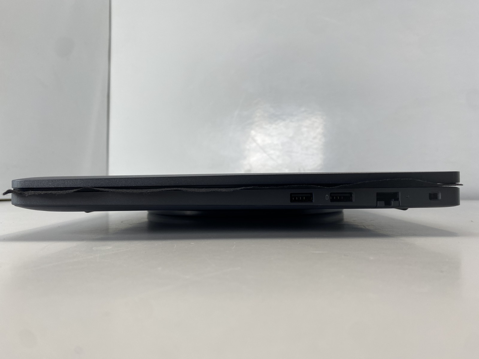 Dell Laptop Pro 16 PC16255 16″ AMD Ryzen 5 220 256GB- Gray