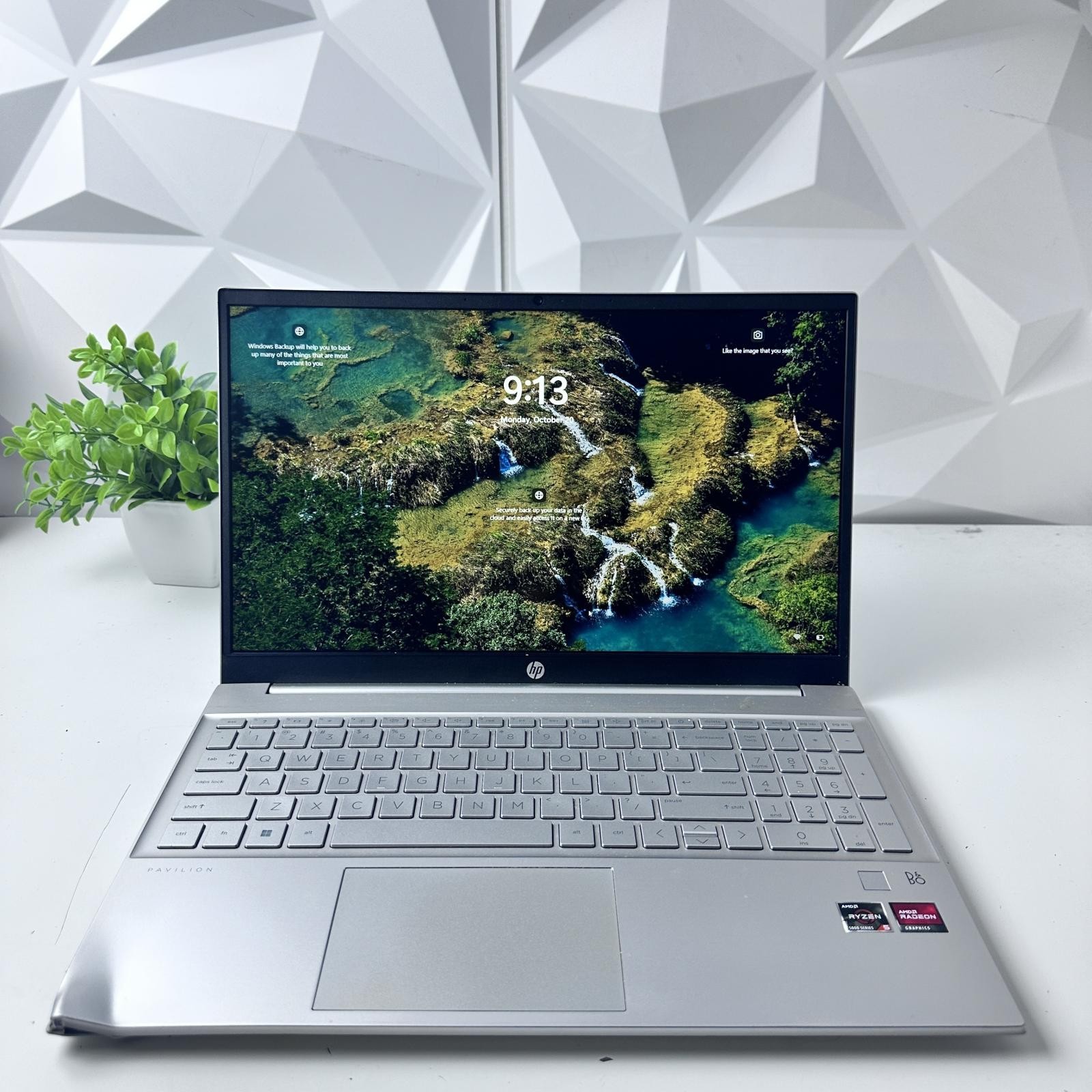 HP Pavilion 15z-eh100 Laptop, 15.6″ FHD, Ryzen 5 5500U, 16GB, 1TB SSD *Pls READ*