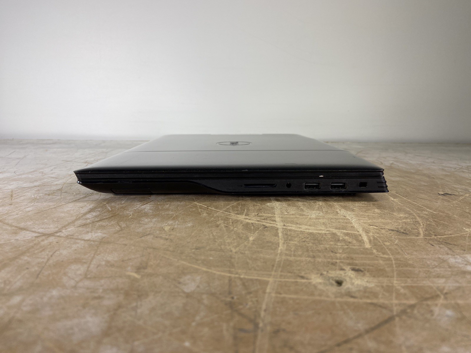 DELL G5 15 5500 i5-10300H @ 2.50GHz, 8GB RAM, NO HDD/OS
