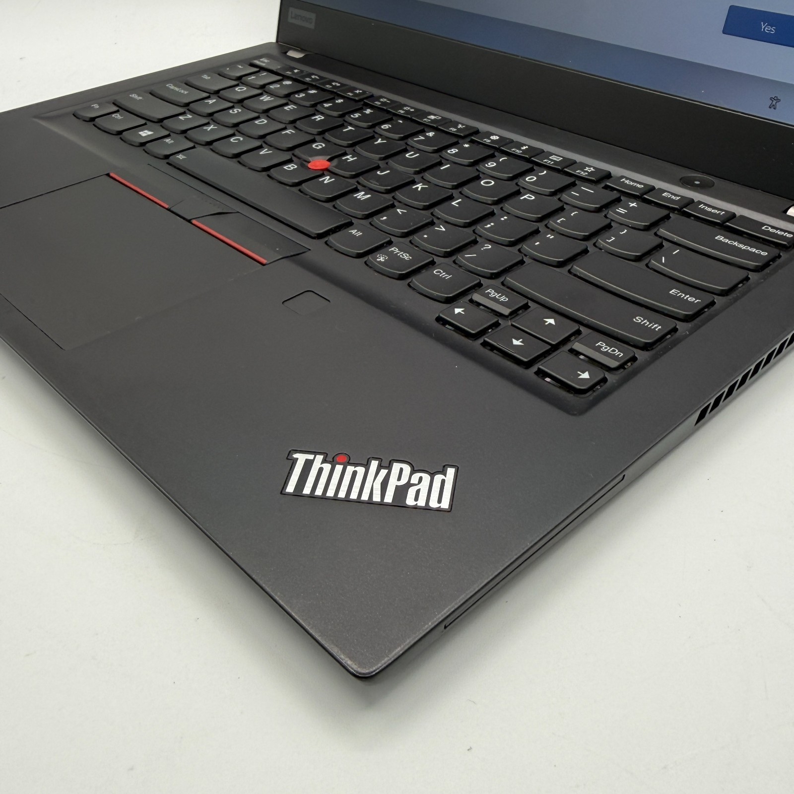 Lenovo ThinkPad T490s i7-8650U Touch 16GB 256GB SSD Win11Pr Fingerprint LTE READ