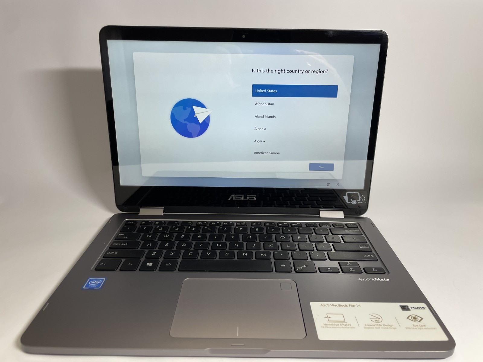 Asus VivoBook Flip 14 J401M Celeron N4000 1.10GHz 4GB, 64GB Convertible 2-in-1
