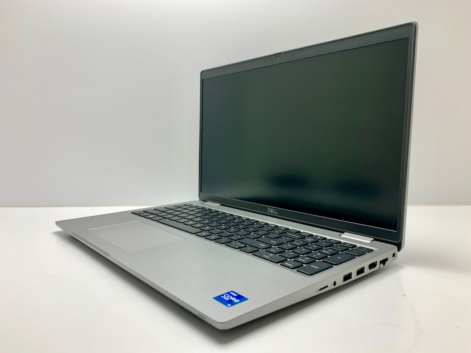 Dell Latitude 5520 | i5-1145G7 | 16GB RAM | 256GB NVMe | LINUX