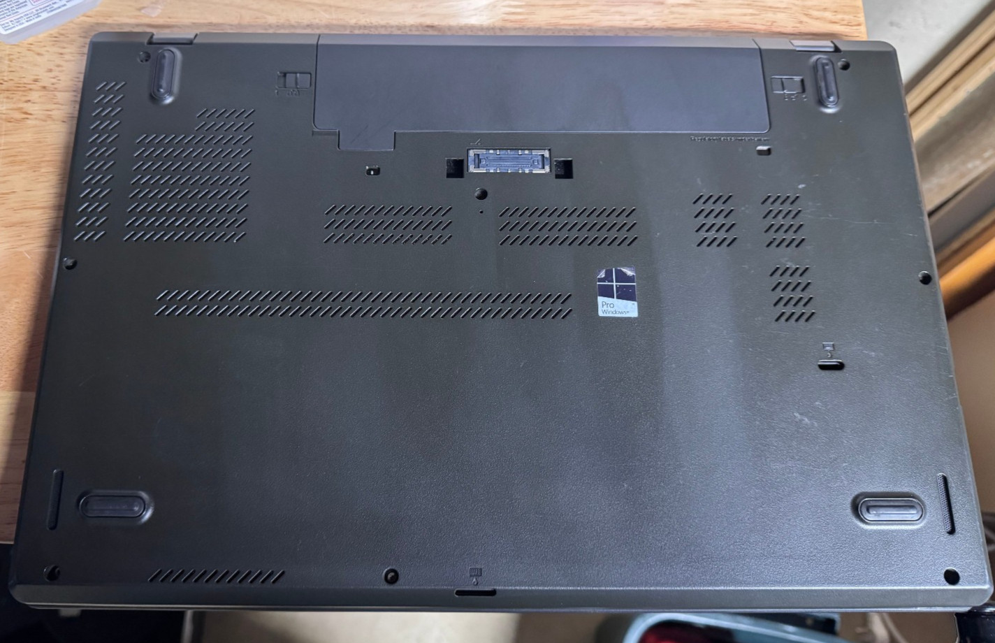 Lenovo ThinkPad T560, Intel Core i5-6300U @ 2.4GHz, 8GB RAM, 256GB SSD, W10P