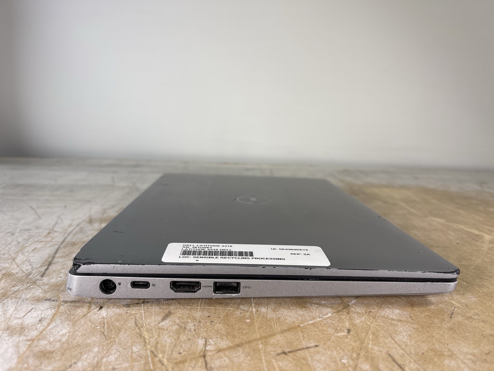 DELL LATITUDE 5310 i5-10210U @ 1.60GHz, 4GB RAM, NO HDD/OS
