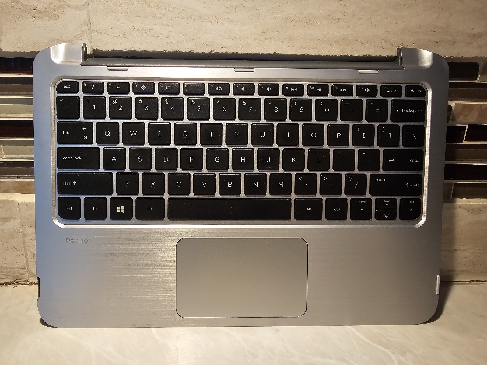 HP Pavilion 11-n010dx | N3540 2.16 Ghz | 4GB Ram | No HDD/BAT/SCRN/PWR ADPT