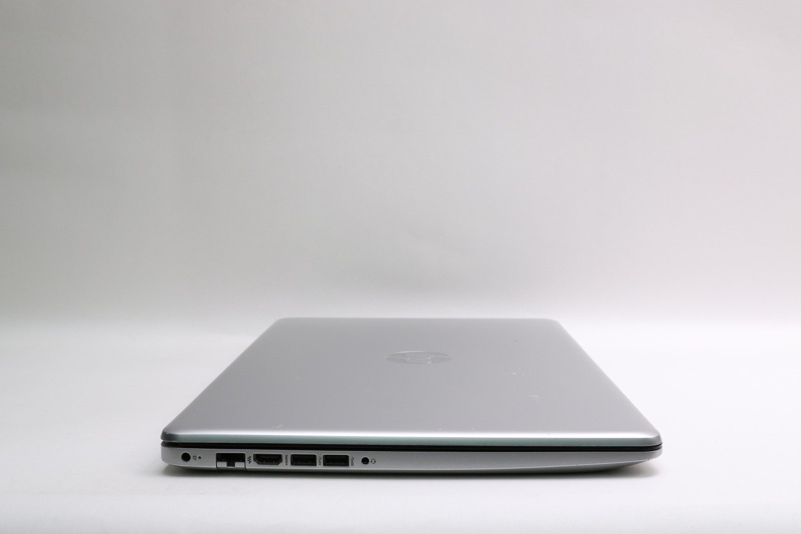 17″ HP Laptop 17-ca0xxx, Ryzen 5 2500U, 8GB, 256GB