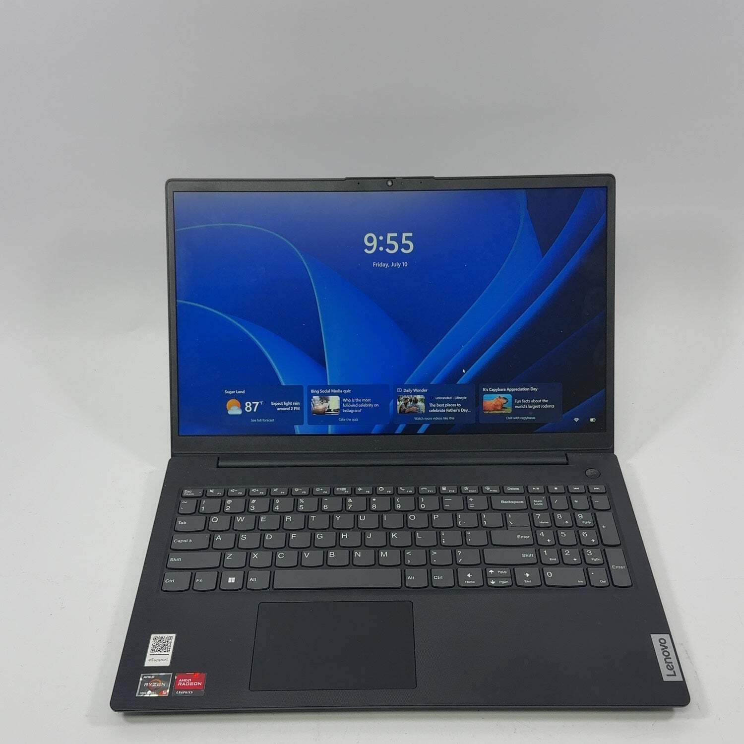 Lenovo V15 G4 15.6″ Ryzen 5 7520U 2.8GHz 16GB RAM 1TB SSD